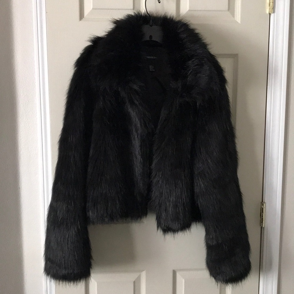 Faux Fur Collared Jacket